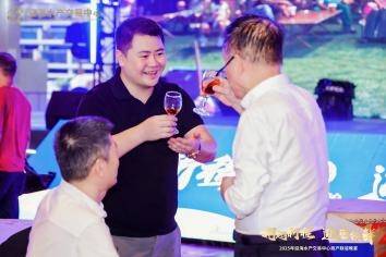 潮起新程·迎海领鲜|2025年迎海水产交易中心水产商户联谊晚宴圆满举行(图8)