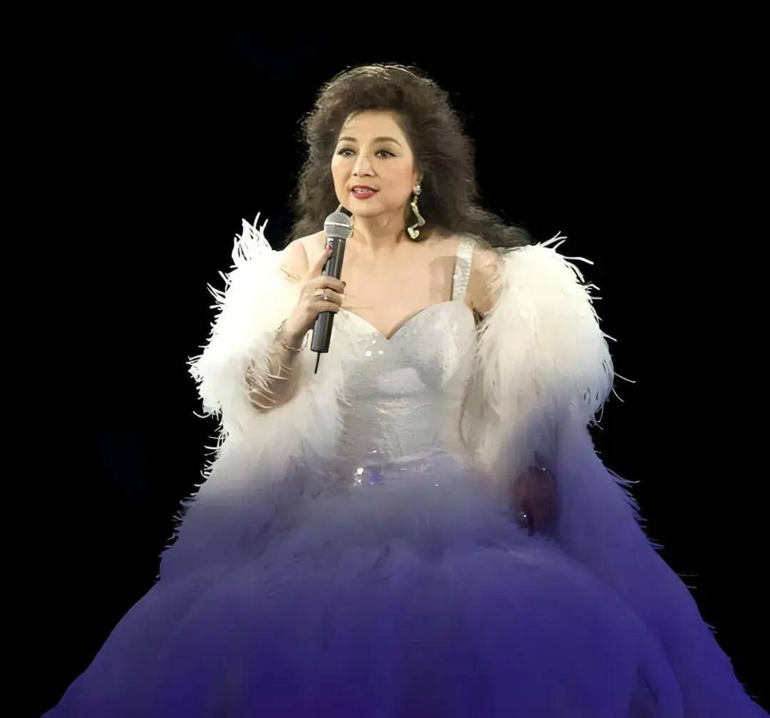 徐小凤:我这辈子正确的决定,就是宁愿不结婚也不离开中国