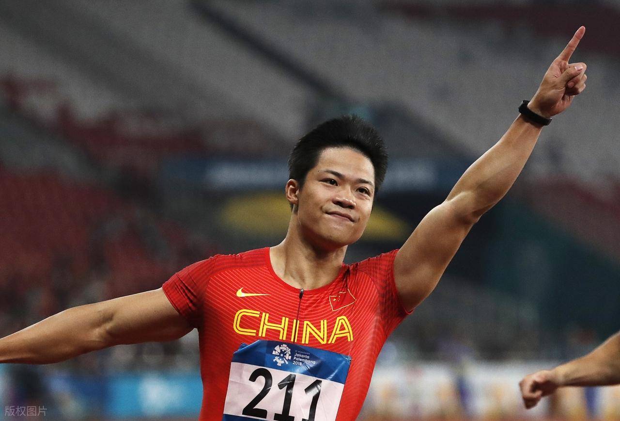 苏炳添从赛道到讲台后刷新尘封12年的记录!诠释真正的职业素养