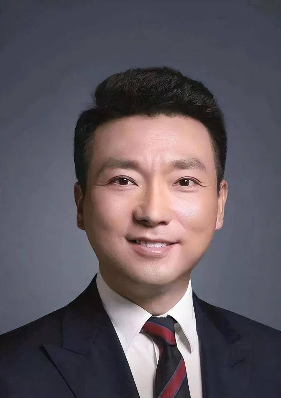 "我后悔丁克,但不后悔娶她":康辉和妻子的爱情,值得深思