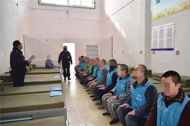 秋冬到了,如何寄衣服给看守所,有什么要求?