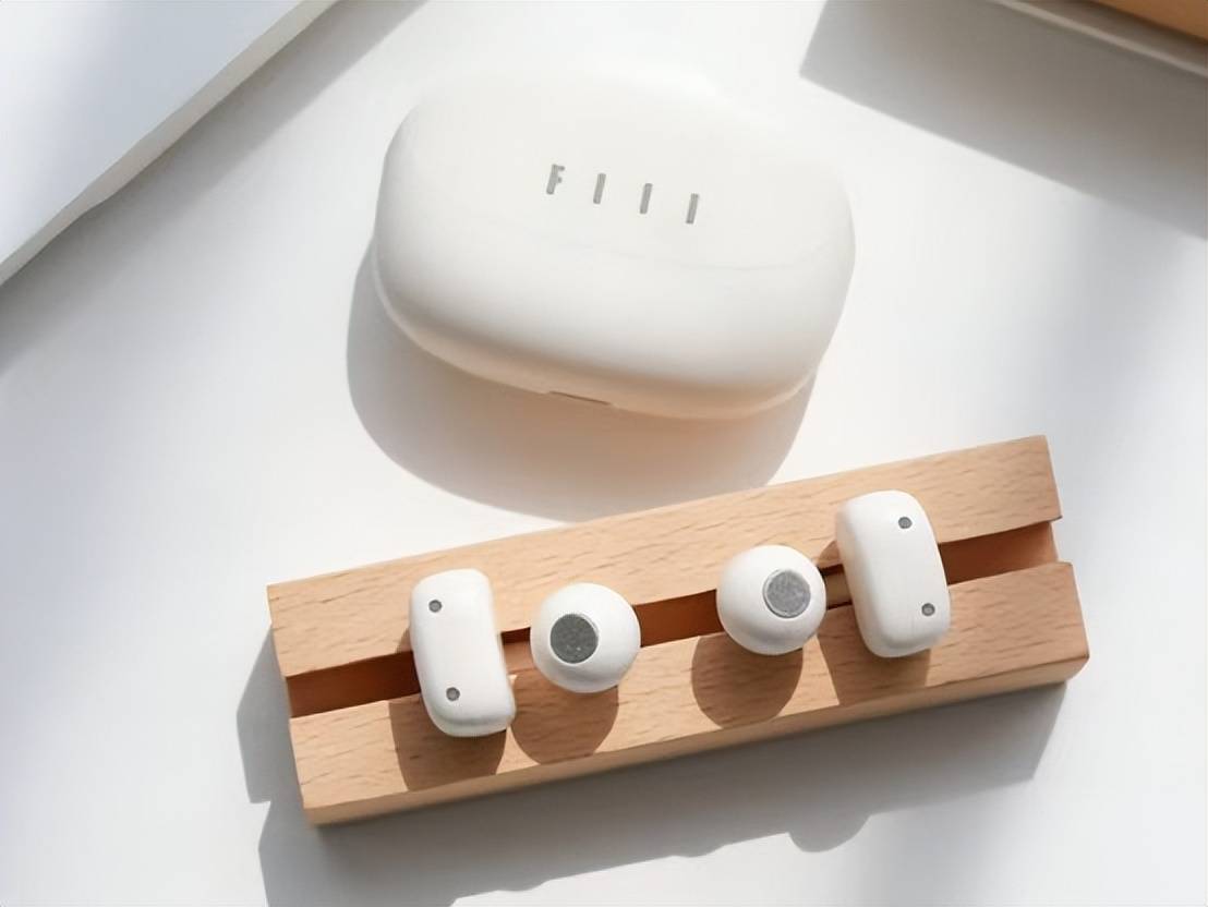 耳夹式耳机有哪些性价比比较高？十款最值得入手的耳夹式耳机推荐