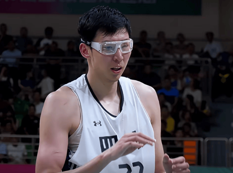 全运会：周琦28+10隔扣四川大胜河南 胡金秋22+13孙铭徽8+5