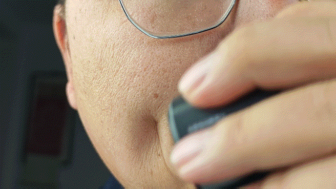 未野往复式剃须刀:迷你五刀头23000转秒剃粗硬胡,吊打千元机