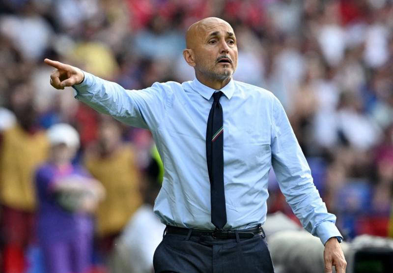 穆里尼奥怒斥裁判,欧冠出线无需10分