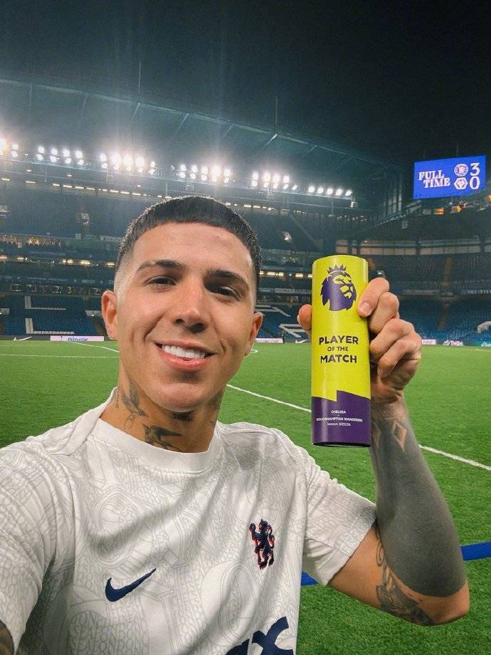 切尔西3比0狼队暂居第二，加纳乔两助攻，内托面对旧主定胜局