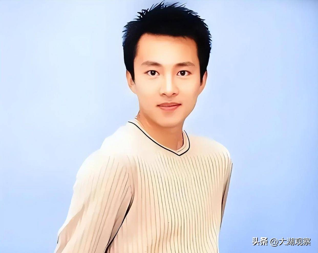 主持人亚宁宣布回归离职后成百亿总裁,今56岁头发花白