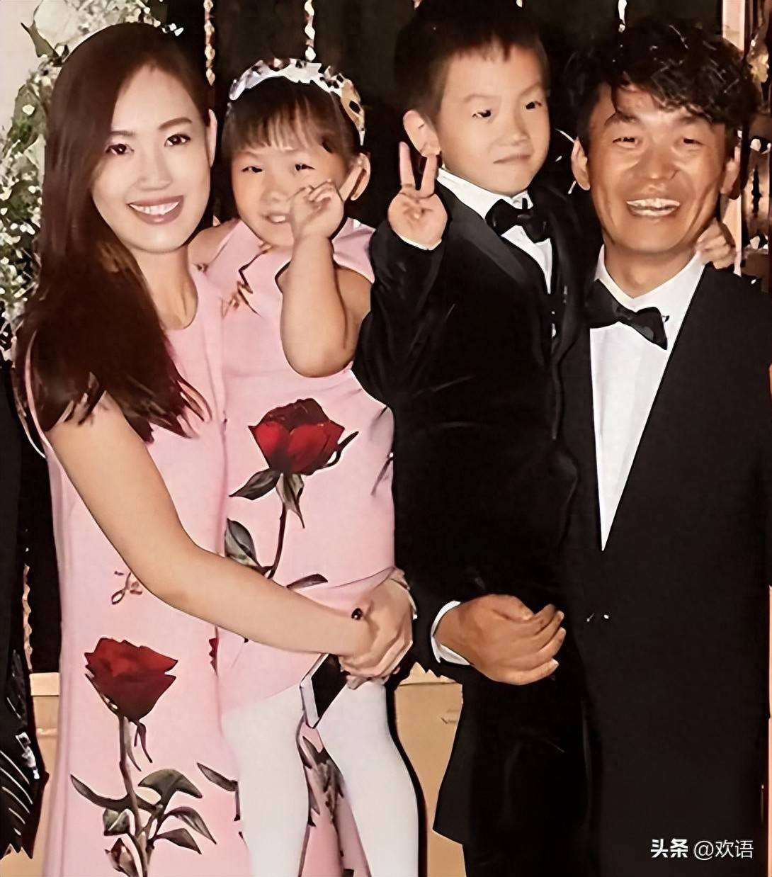 王宝强没想到,和马蓉离婚9年后,自己的一双儿女开始为他争光了