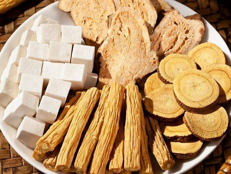 健脾的基础方：四君子汤