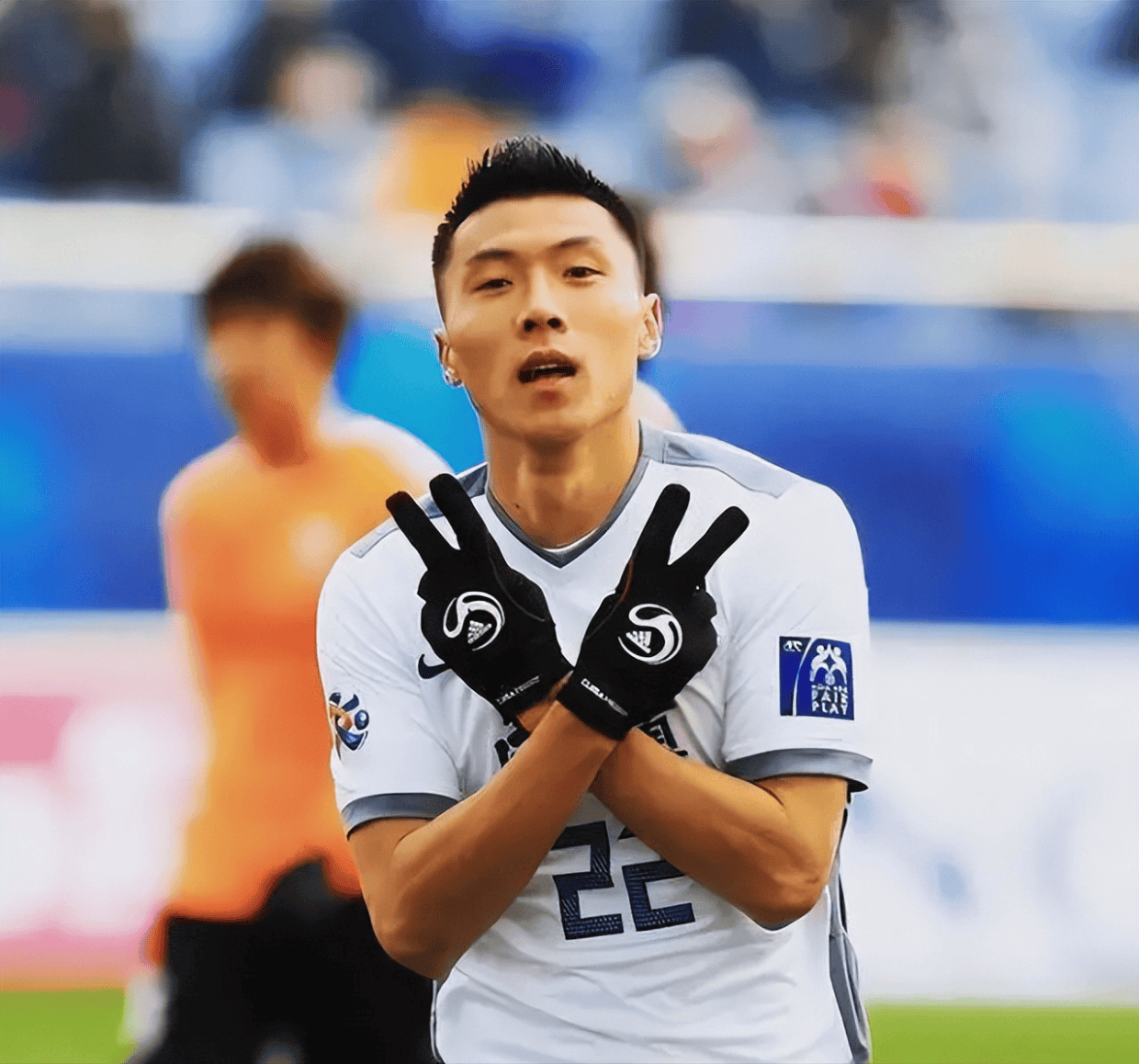 天津足坛两队共4获亚冠资格，泰达最好成绩16强，另一队止步八强