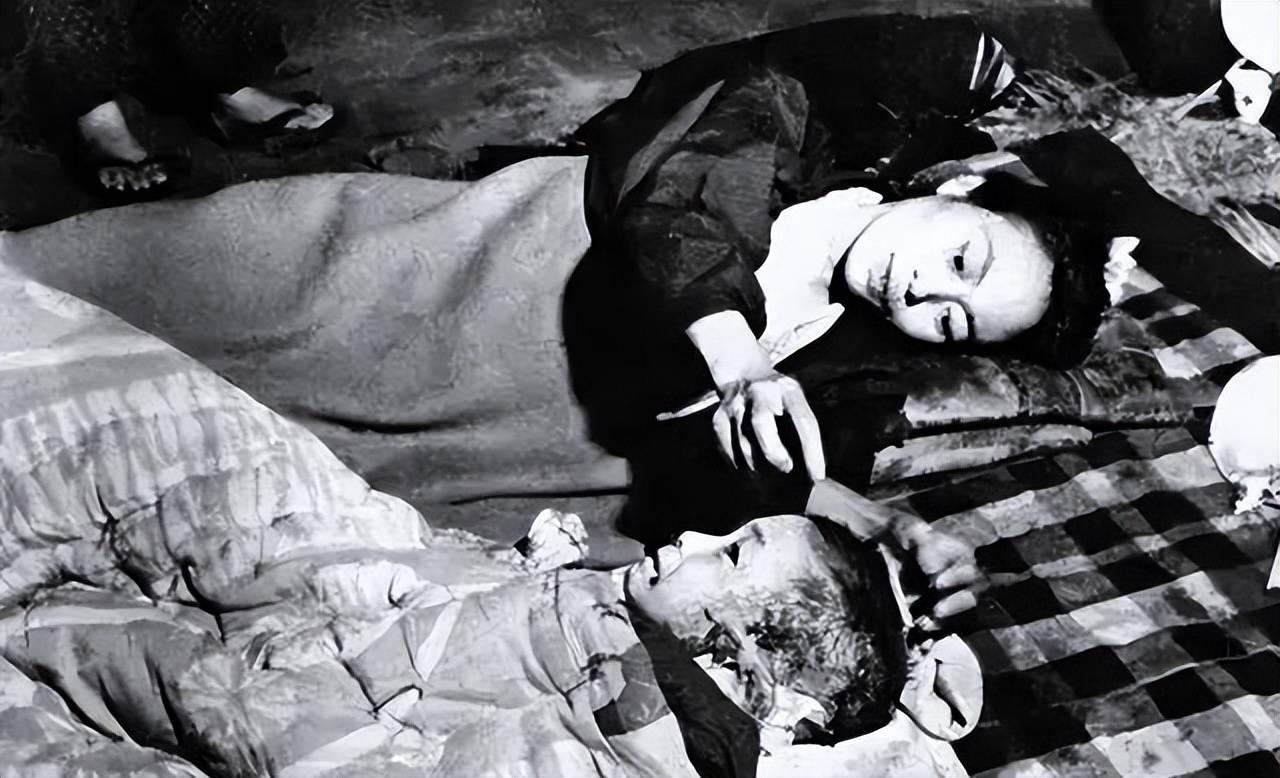 被原子弹轰炸后,100年不能住人,为何广岛长崎现在住这么多人?