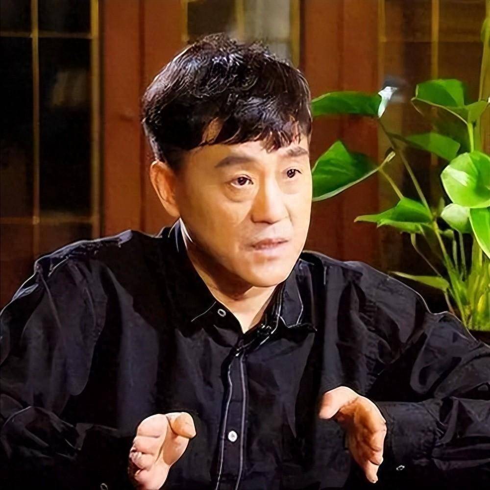 何冰:一顿饭定终身,妻子倒贴也要嫁,25年过去了,我没让她失望