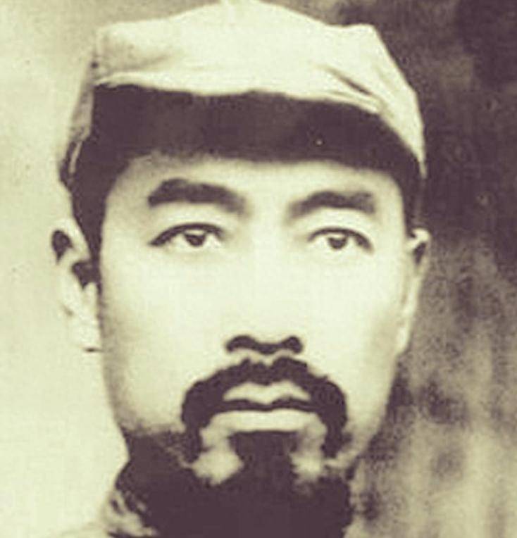 重写标题：周总理在中央苏区时期的职务全解析