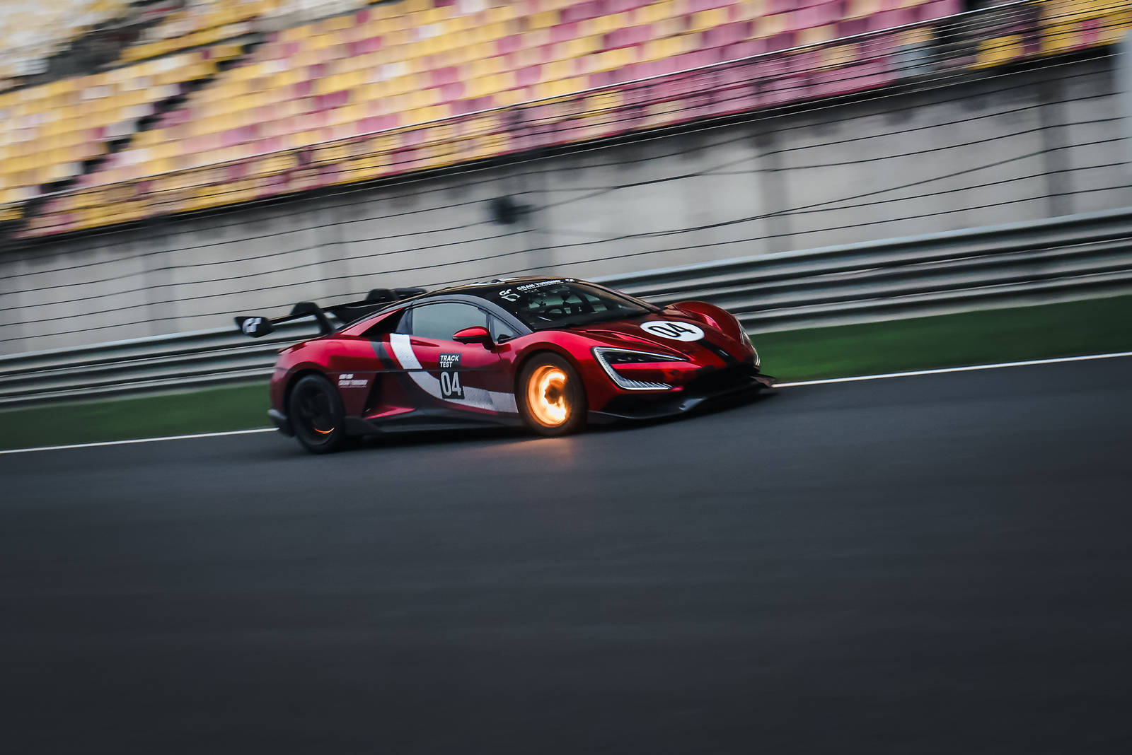 广州车展仰望三箭齐发，以“性能+豪华+科技”重构高端市场格局！