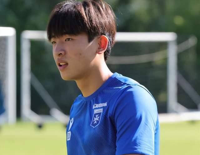 下一个中国足球明星！17岁“中国C罗”加盟法甲欧塞尔