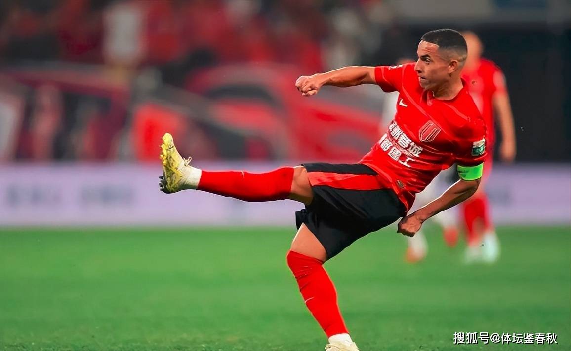 阵容大换血！曝成都蓉城3主力将离队，现役国脚+中场核心或去申花