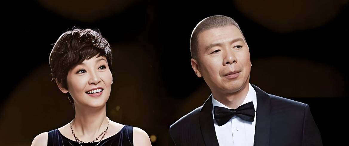 冯小刚与徐帆共同经历无数风雨,早已形成无需言说的默契