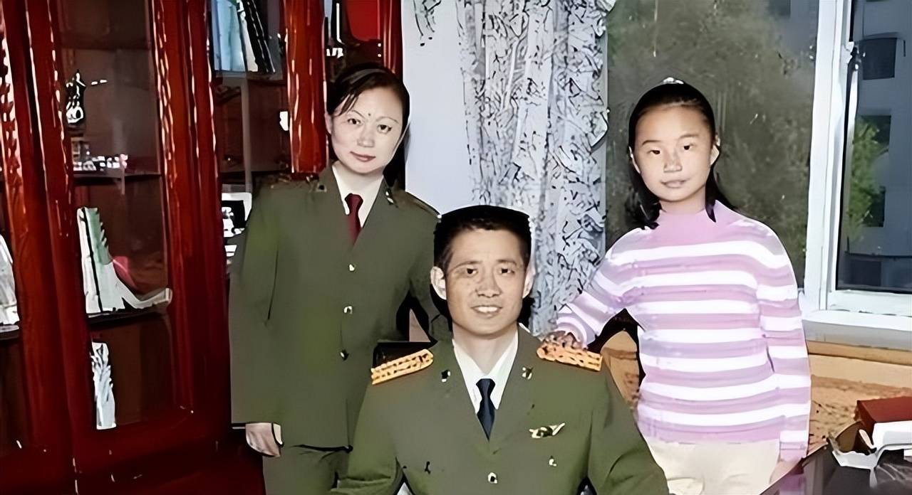 退役后的飞天将军聂海胜:离开航天舱门,他把人生过成另一种硬核