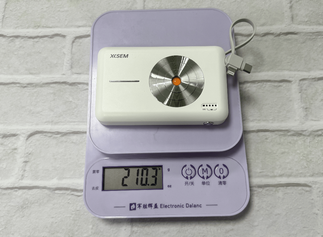 3c充电宝最好三个牌子有什么推荐？能上飞机的充电宝排名第一名，推荐十款性价比高充电宝！