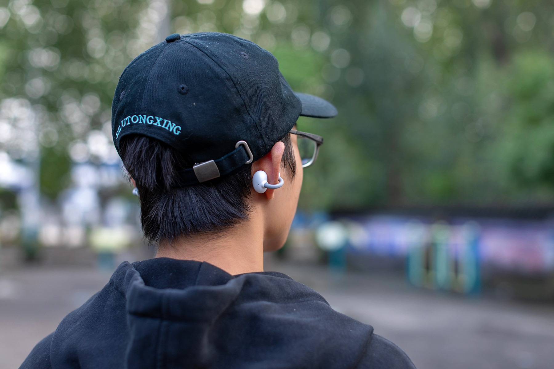 学生党的最爱，虹觅HOLME Air2小云夹耳机，百元也能享受好音质