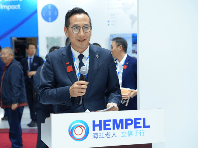 海虹老人新品Hempaguard NB有机硅防污漆亮相Marintec China 2025，从新造船开始进行船体管理，助力燃油节能20%+！(图2)
