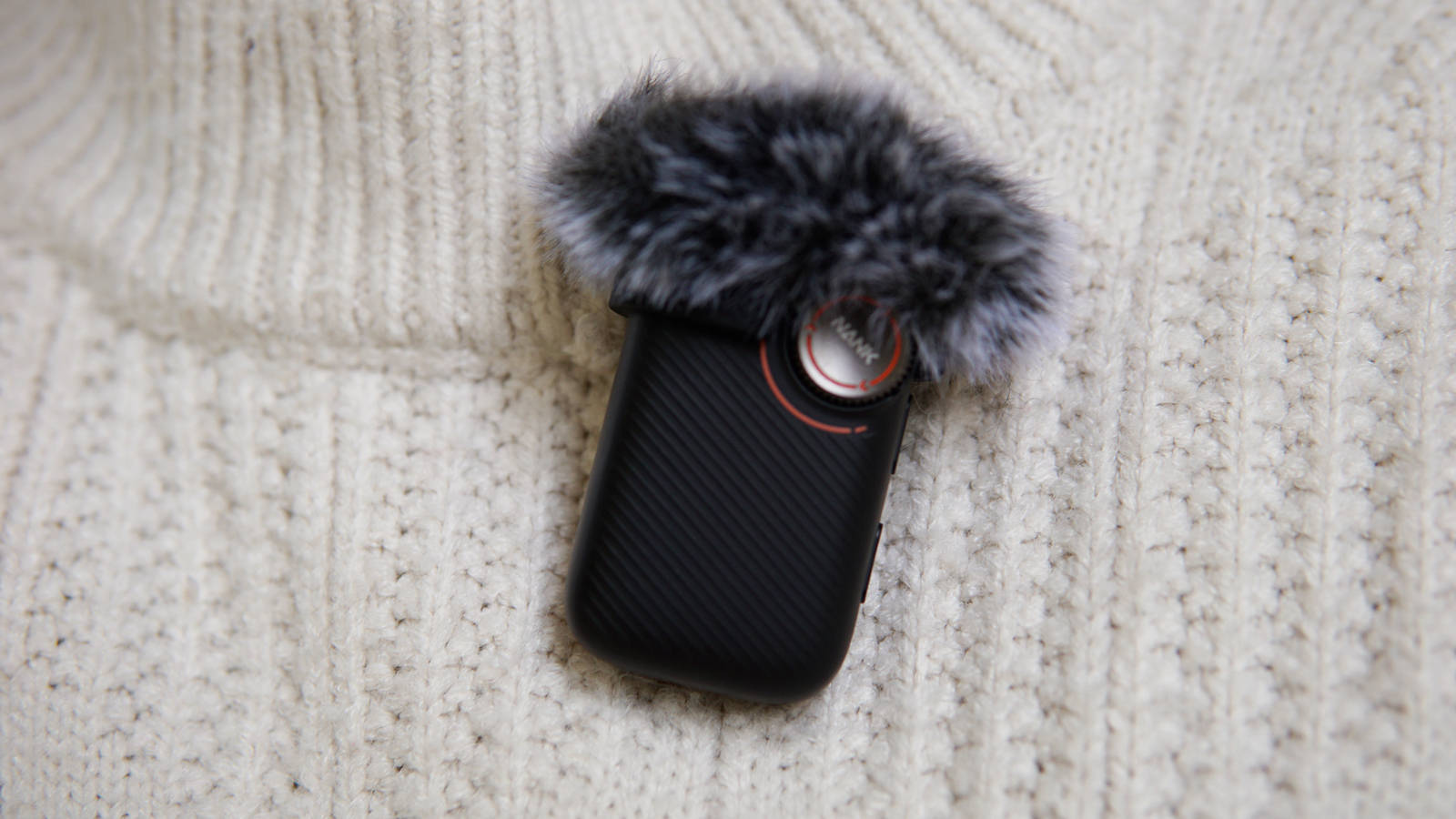 告别杂音烦恼，我的校园主播神器 —— 南卡 QMIC 麦克风体验！