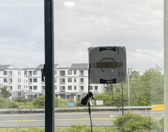 擦窗机器人到底好不好用？十大公认高质量最受欢迎的擦窗器。