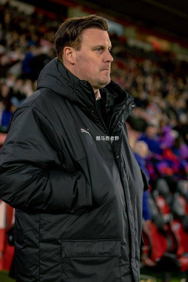 同样和英格兰女足比赛，为什么加纳女足表现更好