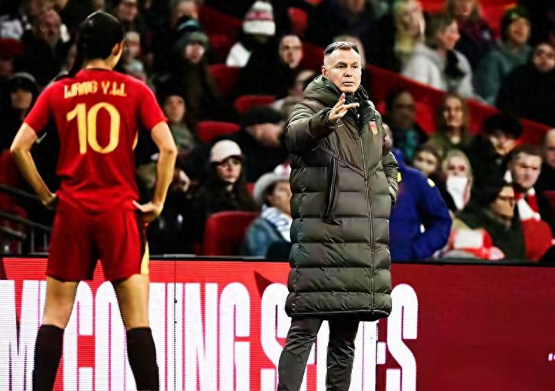 违约金400万，米利西奇不辞职，理由是：日本女足也输球了！