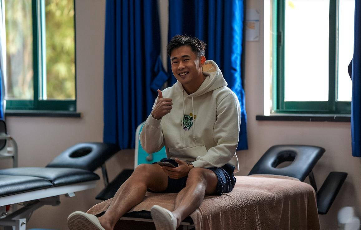 申花26岁国脚戴伟浚或将离队，转投中甲球队与斯帅矛盾公开升级