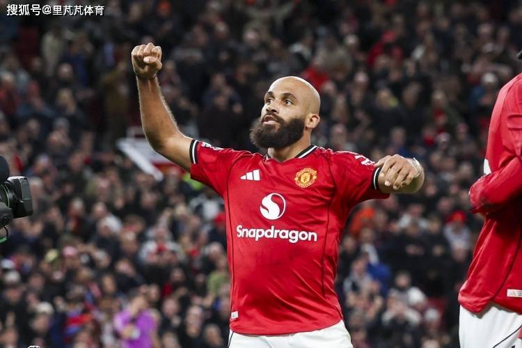 一日英超动向:阿森纳曼城全取三分状态不俗,曼联打强队不手软