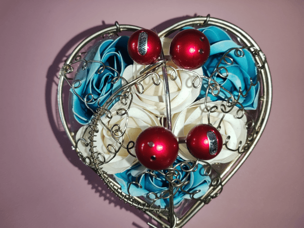 红韵耳畔，智能随行- 机乐堂（JOYROOM）OC3 AI 耳夹式蓝牙耳机