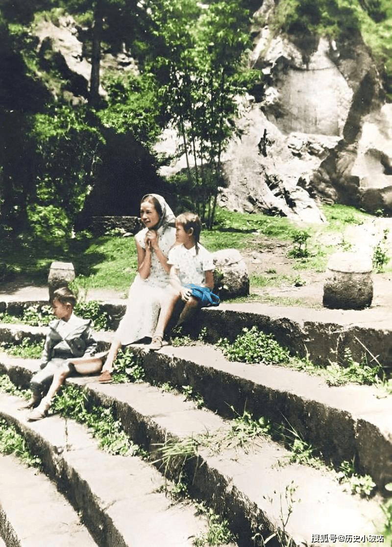 点击图片,在新窗口显示原始尺寸