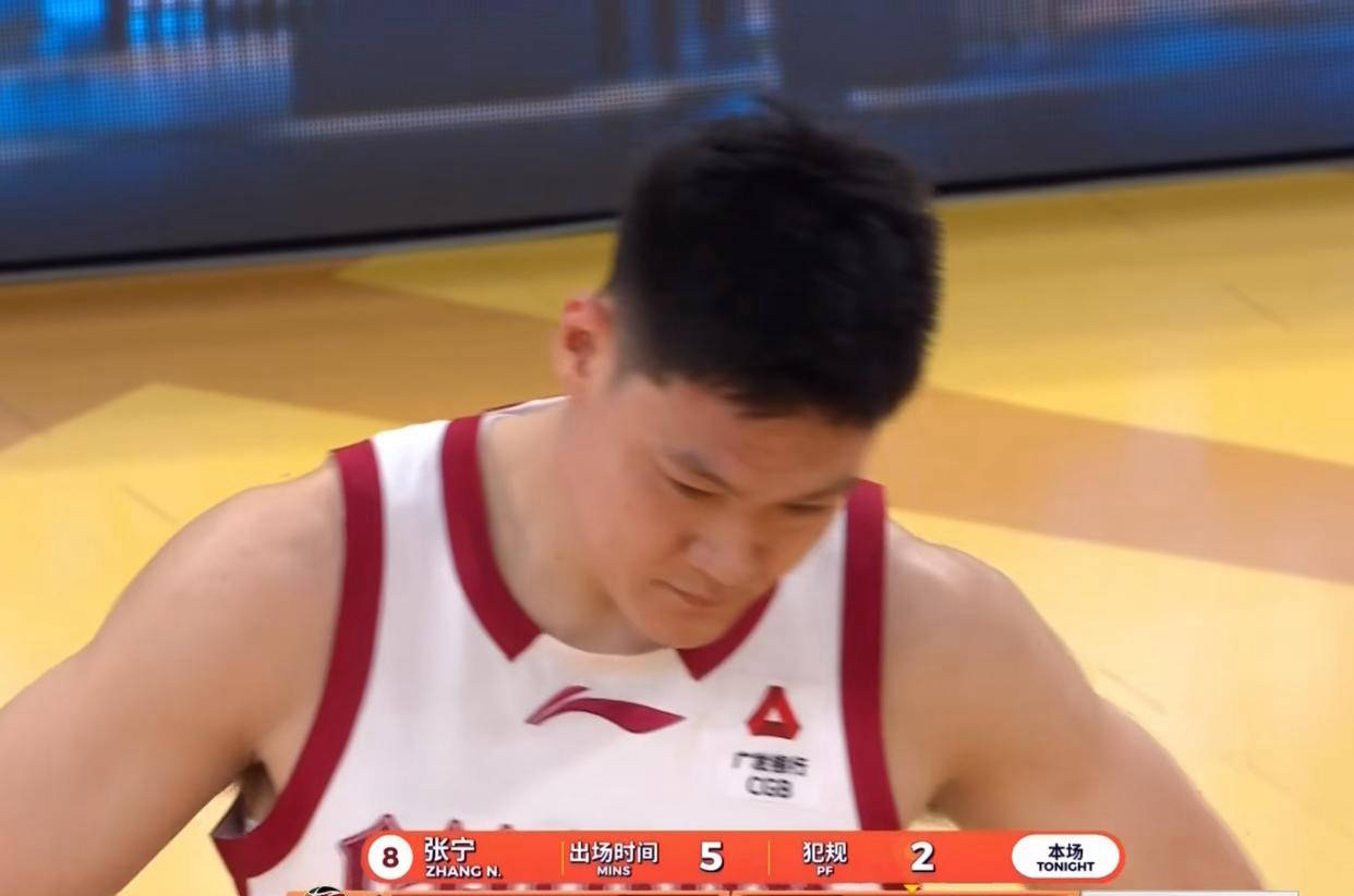 动作过激成隐患！张宁遭遇严厉批评，无缘中国男篮国家队的真正原因揭秘