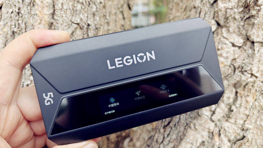随身携带“极速基站”是种什么体验？拯救者LM90随身WiFi详测，不止于游戏