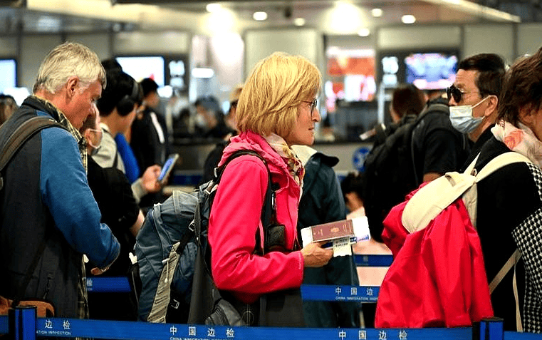 充电宝飞机上能带多大容量的？最好的充电宝排名第一名，充电宝上飞机攻略