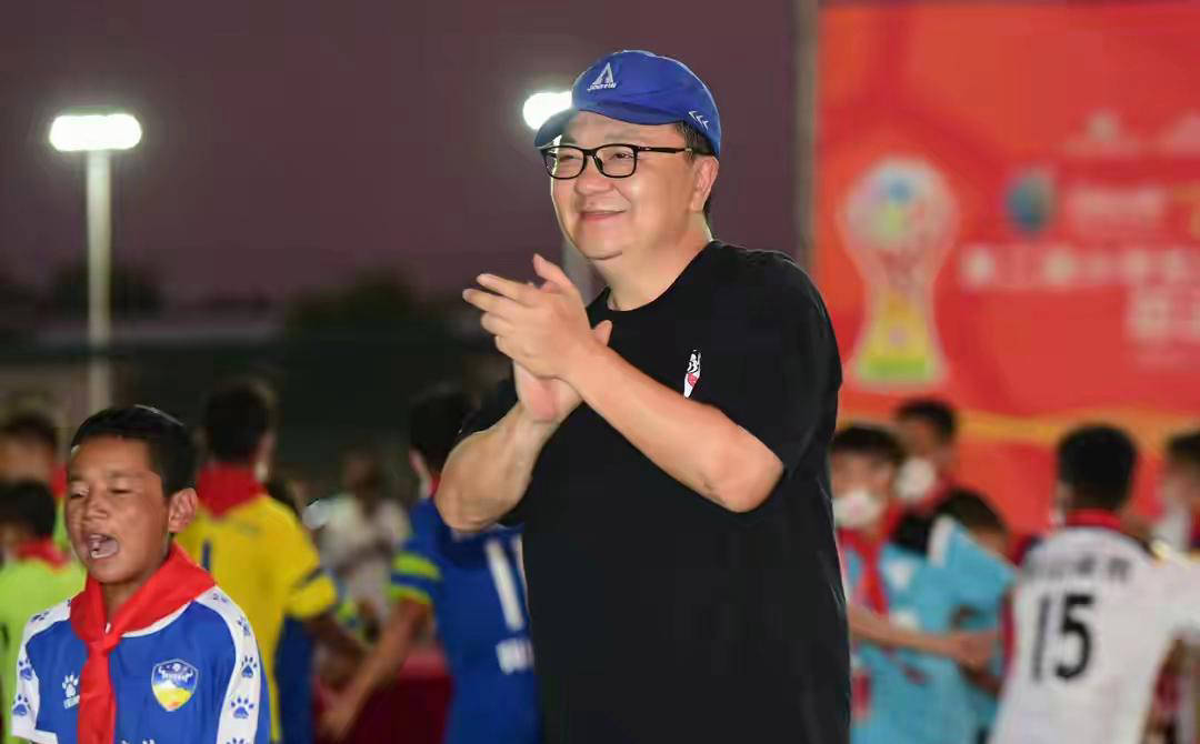 董路犀利点评鲁能青训：虽被指浪费资源，但缺了鲁能中国足球将陷入深渊