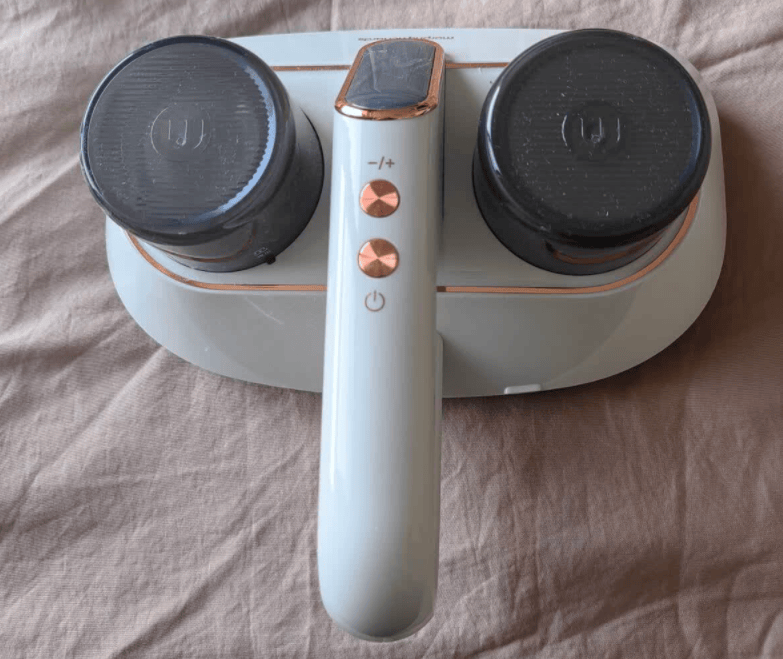 除螨仪超声波除螨还是吸附好？除螨仪吸出来的是灰尘还是螨虫？2026年热门除螨仪品牌盘点！一篇全搞定！