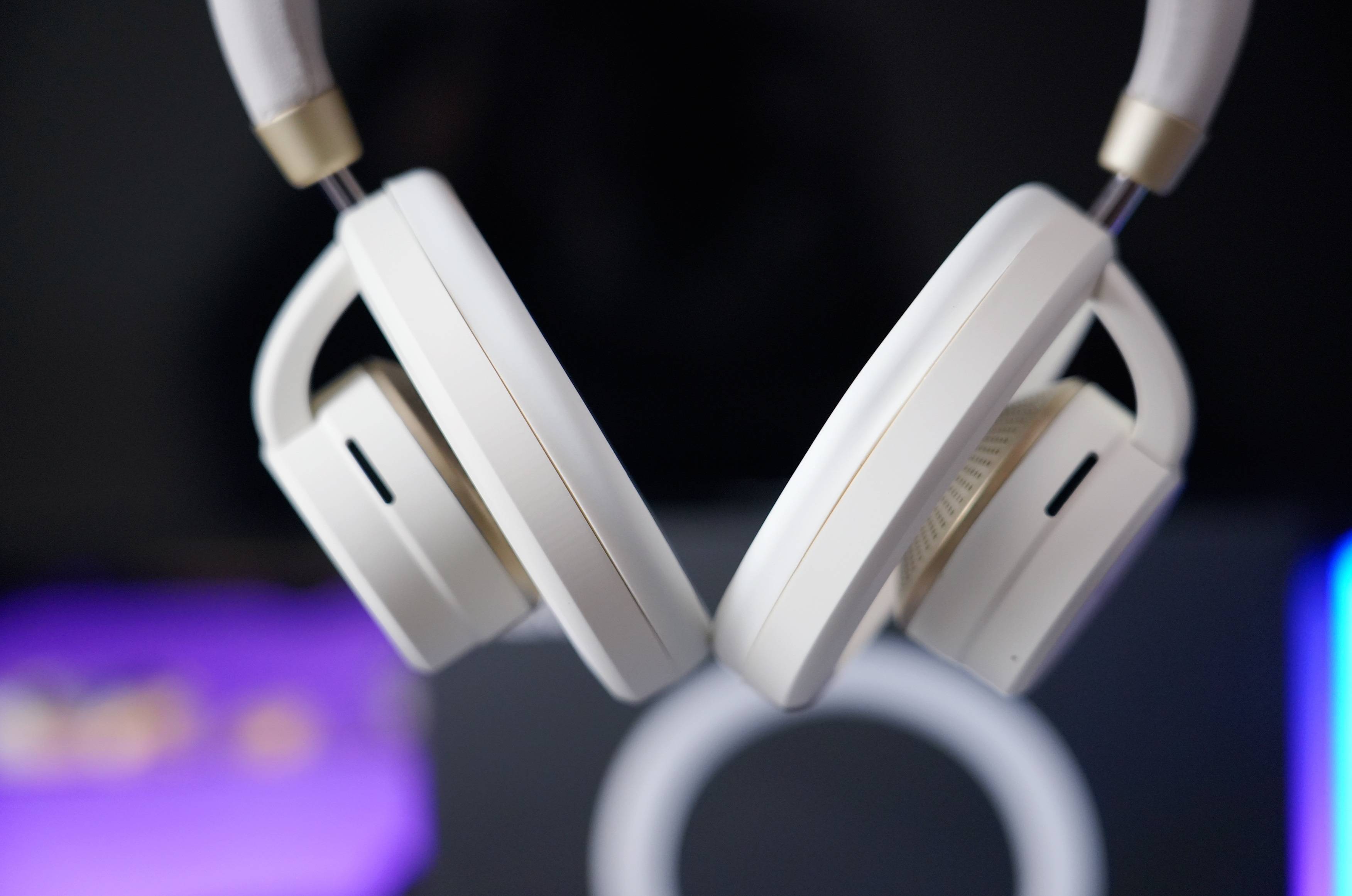 终于找到不闷耳、音质还顶的头戴耳机了——南卡Bolt真实体验分享