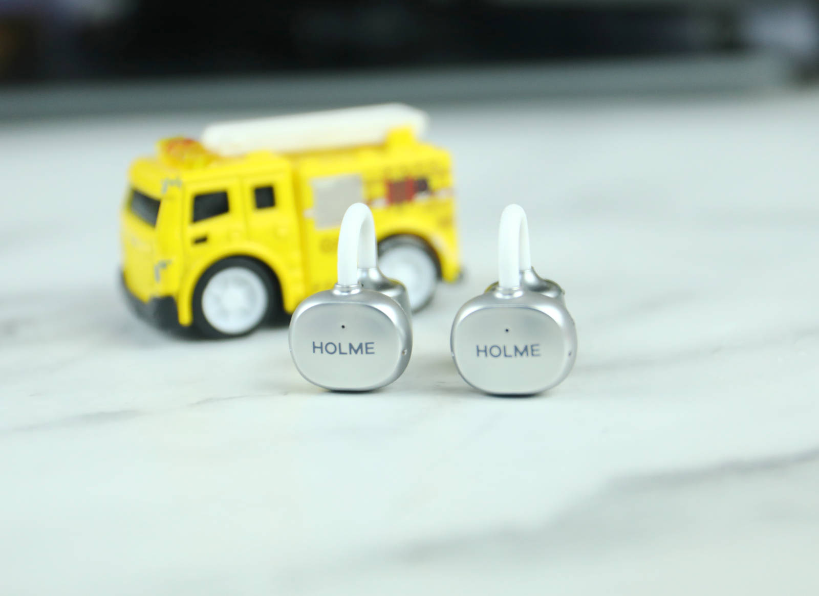 虹觅Clip Pro耳夹式耳机深度评测:299元价位的全能性价比之王