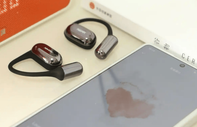 目前最建议买的开放式耳机有哪些?2026开放式耳机排行榜10强推荐