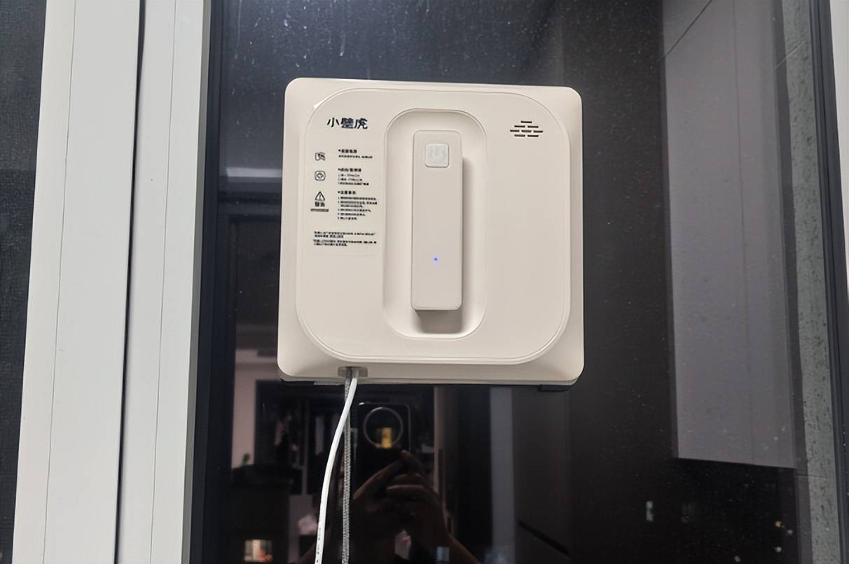 智能擦窗机器人哪款最好用？十款公认最好用的擦窗机器人推荐，入手不亏