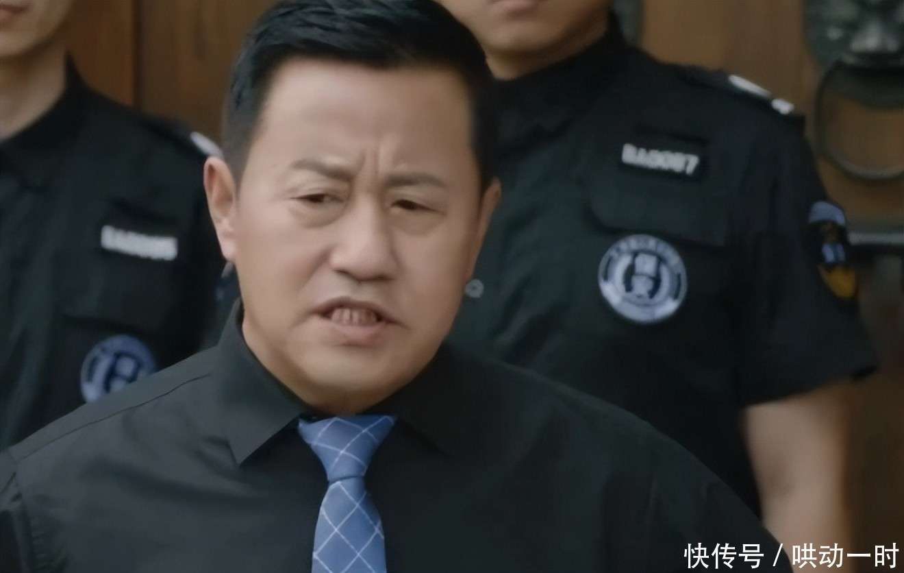 61岁王长贵现状曝光,住300平豪宅在家打吊瓶,每月领4815退休金