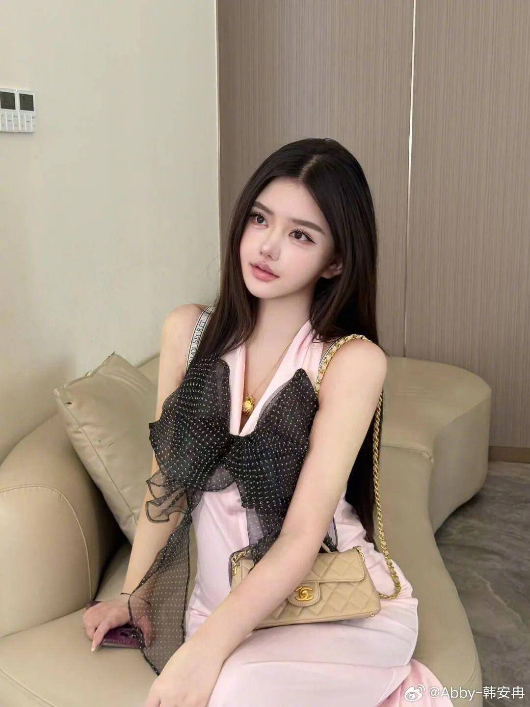 网红韩安冉、宋浩然抖音账号被封禁:曾声称自己活到老整到老(图3)