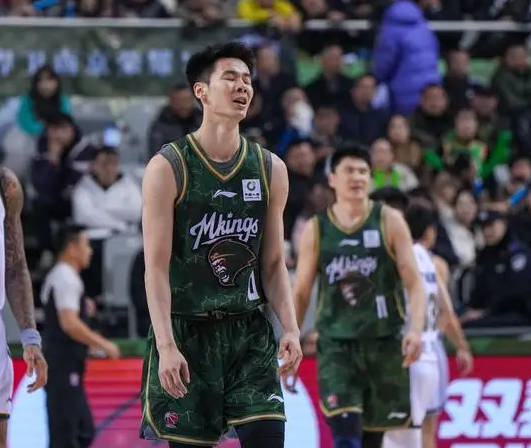 遭严防！郭昊文17中5得20分 广东后场双星轮番发挥