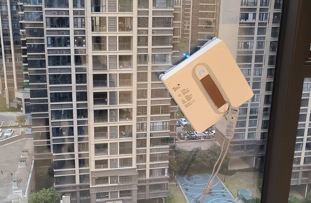 电动擦窗机器人到底好不好用？2026十大公认最好的擦窗器品牌汇总，选对不踩坑