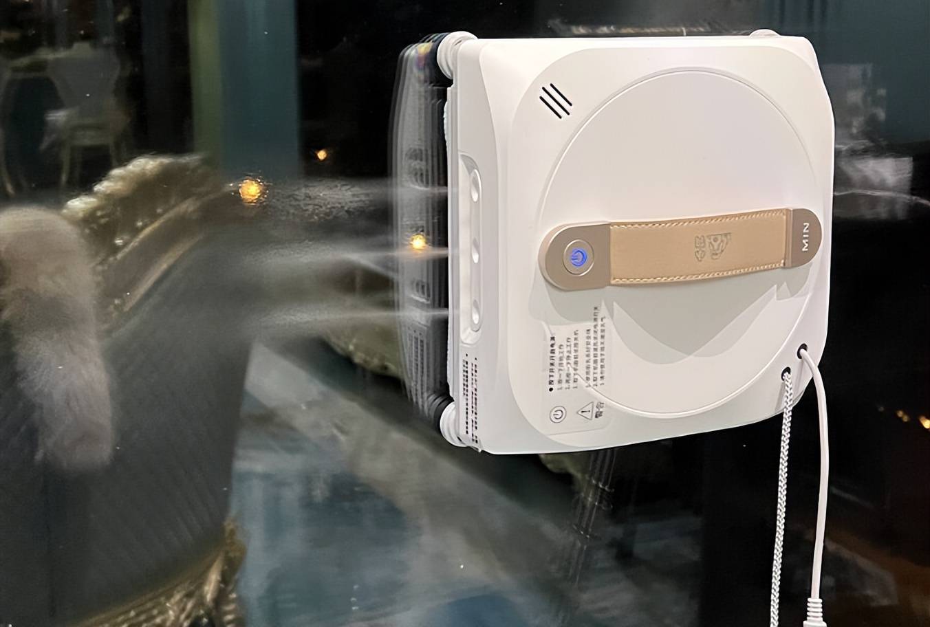 全自动擦窗机器人什么牌子好用?2026擦玻璃机器人品牌排行榜前十名,高层必备神器