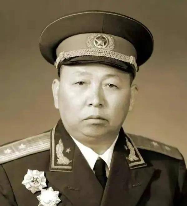 原创            詹才芳找人给他代笔写情书，杨静看完后很疑惑：他不是没文化吗？