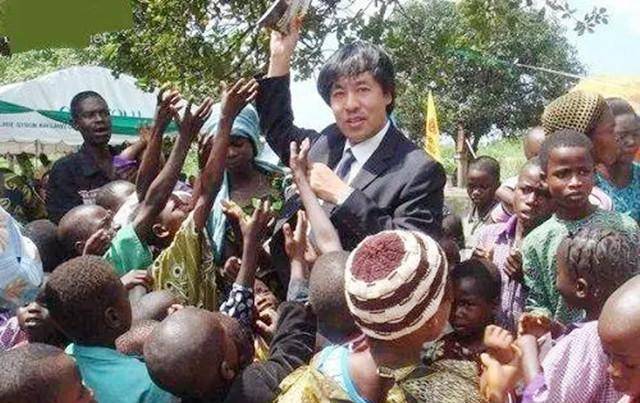 有封地,有实权,山东人房一波何以成为非洲第一个中国人酋长?