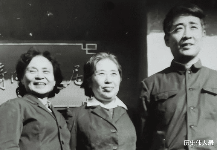 刘爱琴嫁给西班牙人后,指着报纸说父亲是刘少奇,丈夫:别开玩笑